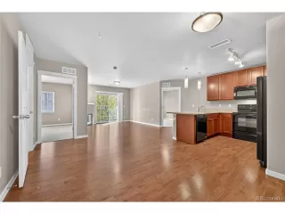 Photo #3: 7229056 Listing