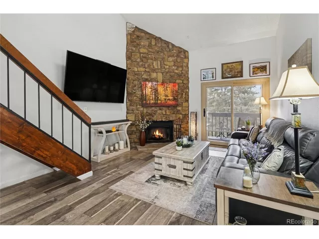 MLS: 7230072 Condo For Sale