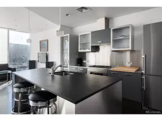 Photo #4: 7232628 Listing 