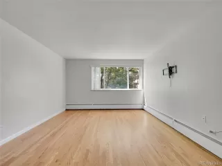 Photo #3: 7232727 Listing