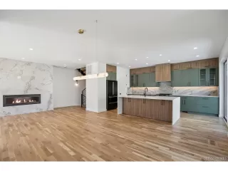 Photo #3: 7232785 Listing