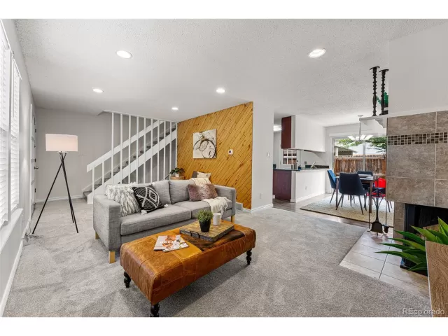 MLS: 7237227 Condo For Sale