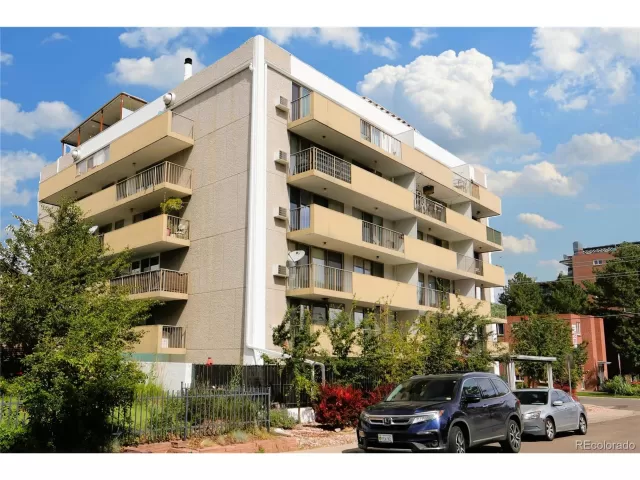 MLS: 7237811 Condo For Sale