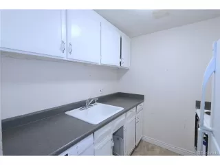 Photo #5: 7237811 Listing