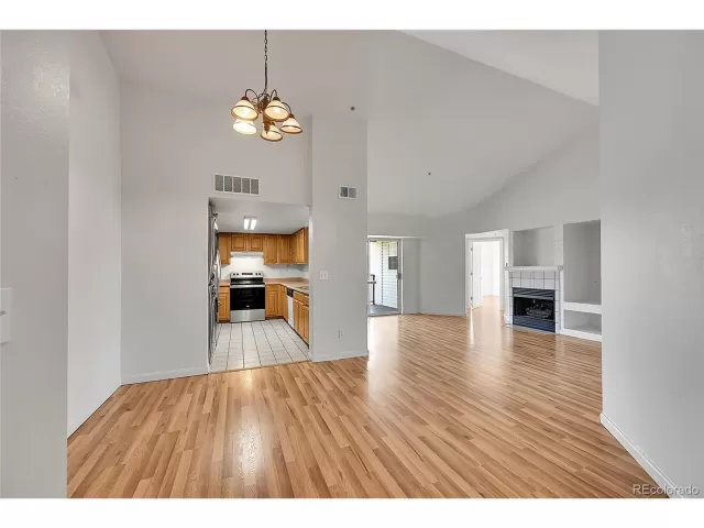 MLS: 7239564 Condo For Sale