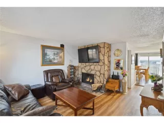 Photo #4: 7240288 Listing