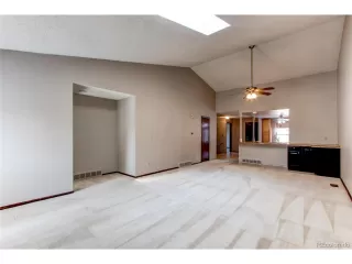 Photo #5: 7241701 Listing 