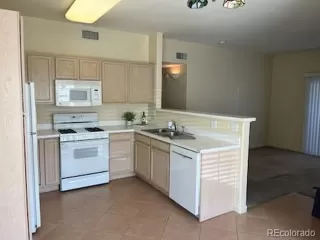 Photo #2: 7242526 Listing