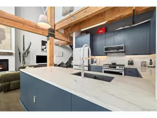 Photo #3: 7250064 Listing