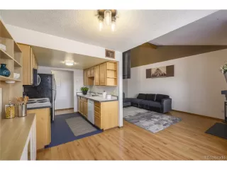 Photo #2: 7251291 Listing