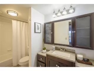 Photo #5: 7251291 Listing