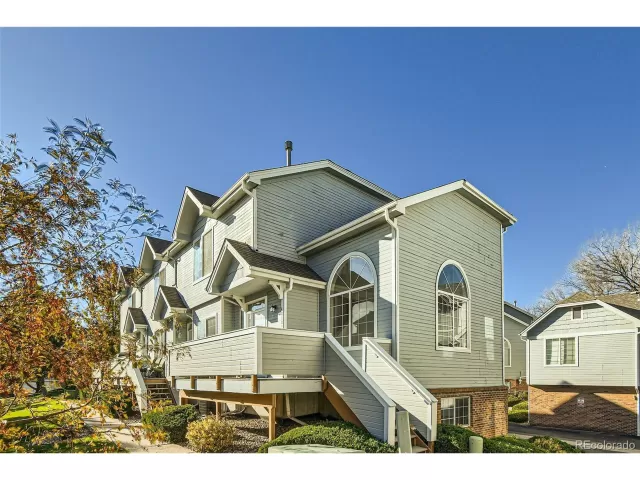 MLS: 7252417 Condo For Sale