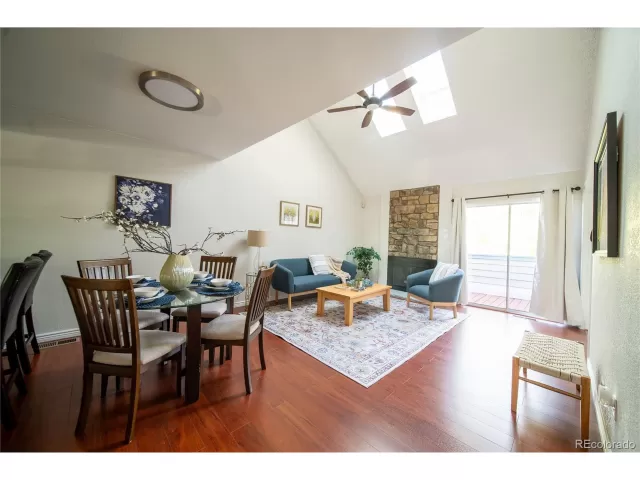 MLS: 7256874 Condo For Sale
