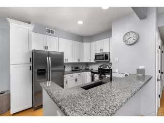 Photo #3: 7257121 Listing