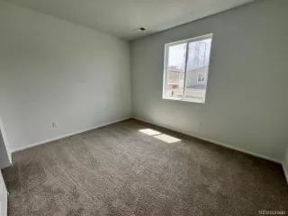 Photo #5: 7258300 Listing