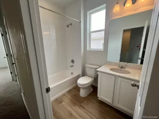 Photo #6: 7258300 Listing