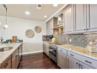 Photo #3: 7259145 Listing 
