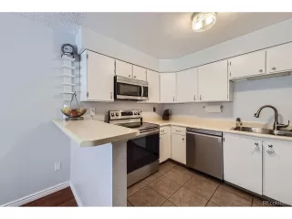 Photo #2: 7259786 Listing