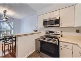 Photo #4: 7259786 Listing