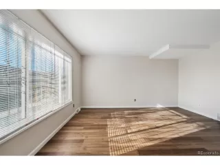 Photo #2: 7260017 Listing