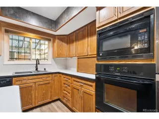 Photo #5: 7260017 Listing