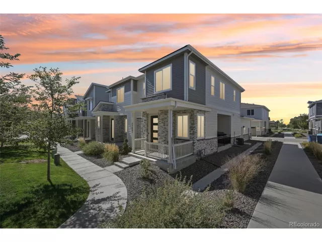 MLS: 7262773 Condo For Sale