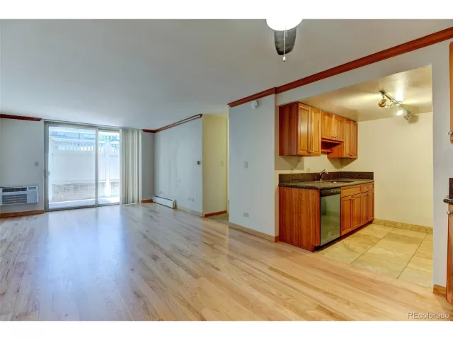 MLS: 7263484 Condo For Sale