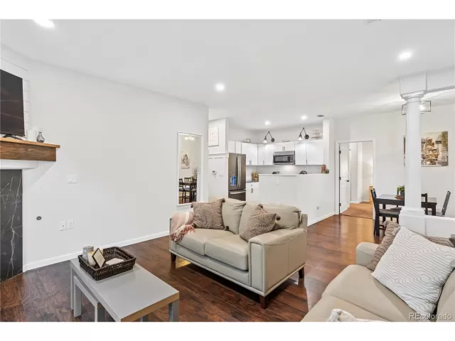 MLS: 7264144 Condo For Sale