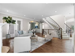 Photo #3: 7264420 Listing