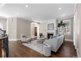 Photo #4: 7264420 Listing