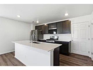 Photo #2: 7264631 Listing 