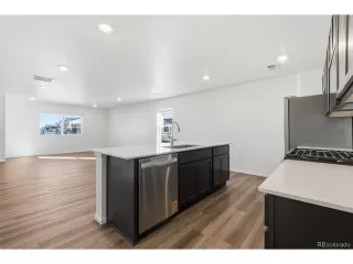 Photo #3: 7264631 Listing 