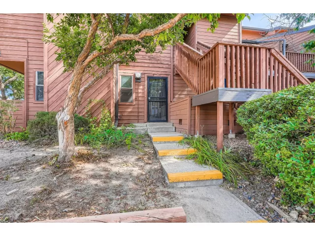 MLS: 7266704 Condo For Sale