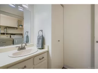 Photo #6: 7266704 Listing