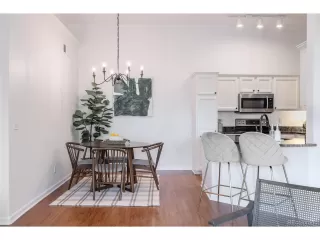 Photo #3: 7270756 Listing