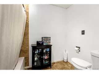 Photo #6: 7272051 Listing