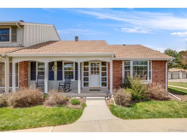 MLS: 7280063 Condo For Sale