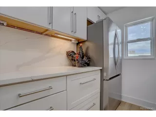 Photo #5: 7282614 Listing 