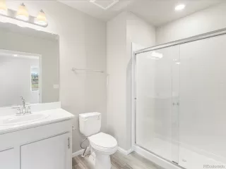 Photo #4: 7285088 Listing