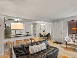 Photo #3: 7285203 Listing