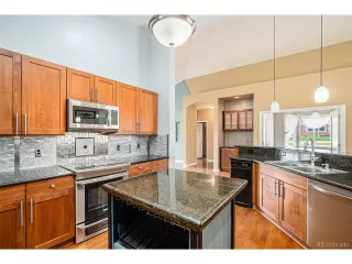 Photo #4: 7285916 Listing