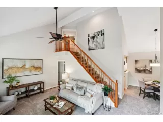 Photo #5: 7294721 Listing