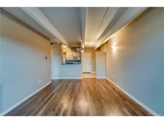 Photo #3: 7295412 Listing