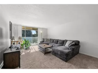 Photo #5: 7296125 Listing