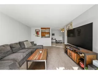 Photo #6: 7296125 Listing