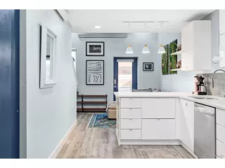 Photo #6: 7300468 Listing