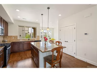 Photo #4: 7301132 Listing 