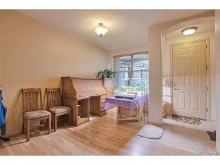 Photo #3: 7301598 Listing