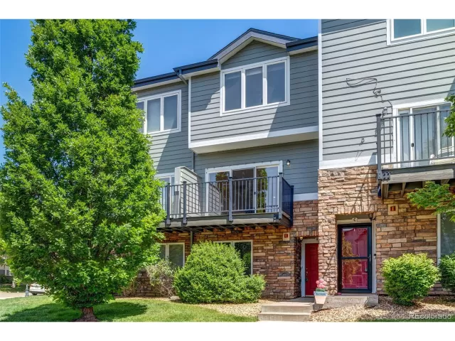 MLS: 7303046 Condo For Sale