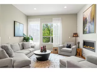 Photo #3: 7303843 Listing
